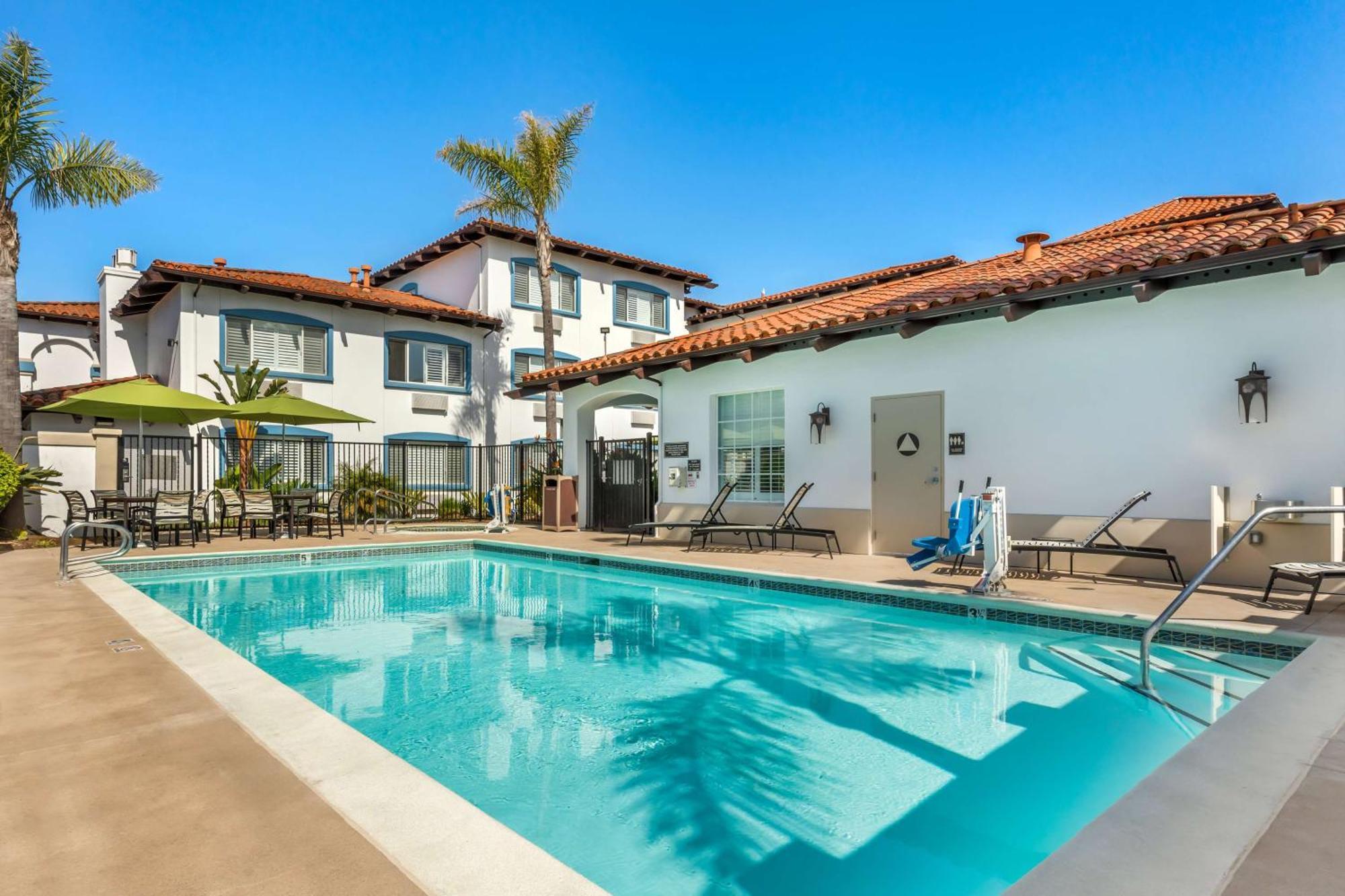 Best Western Plus Capitola By-The-Sea Inn & Suites Esterno foto