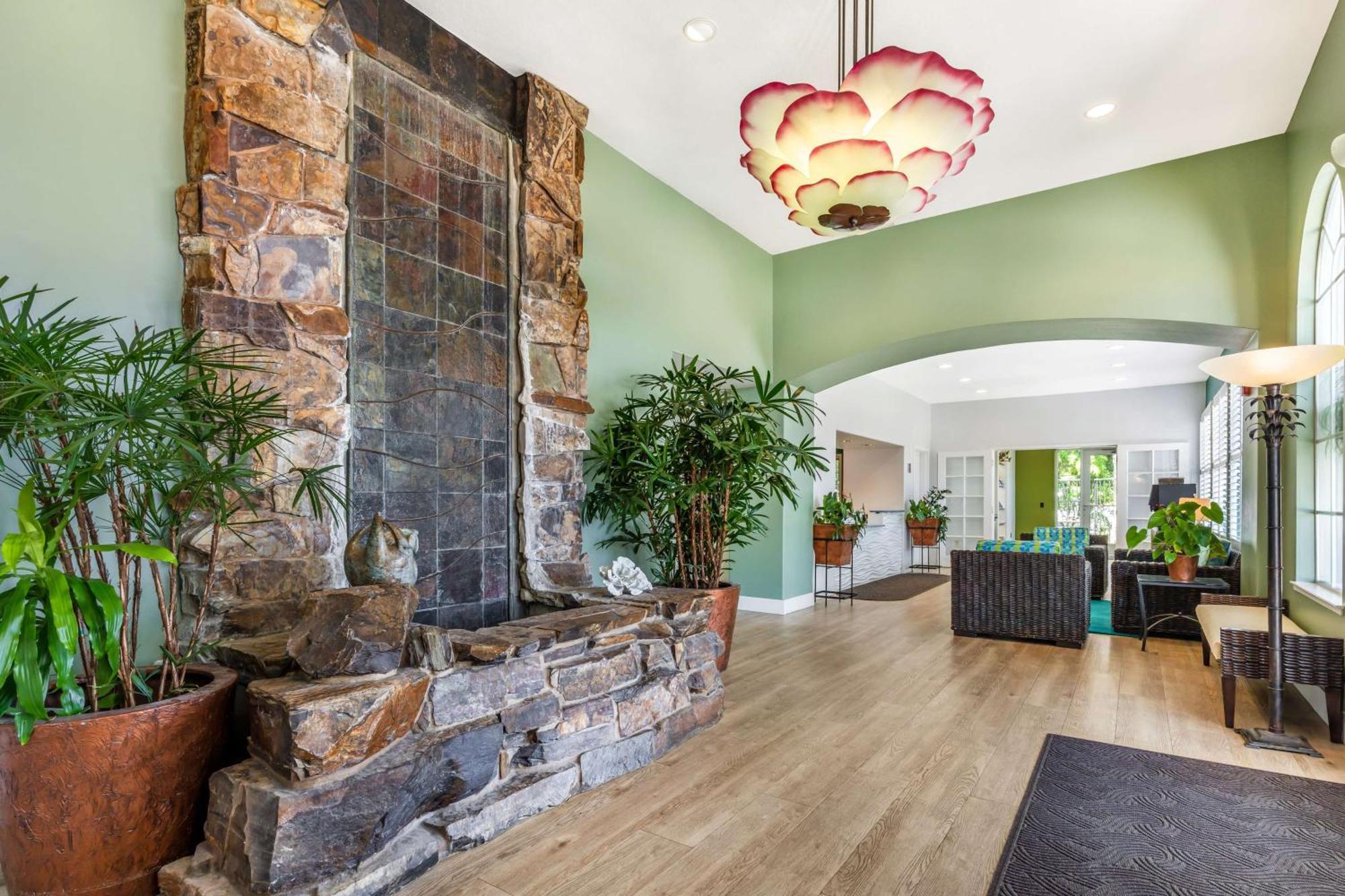 Best Western Plus Capitola By-The-Sea Inn & Suites Esterno foto