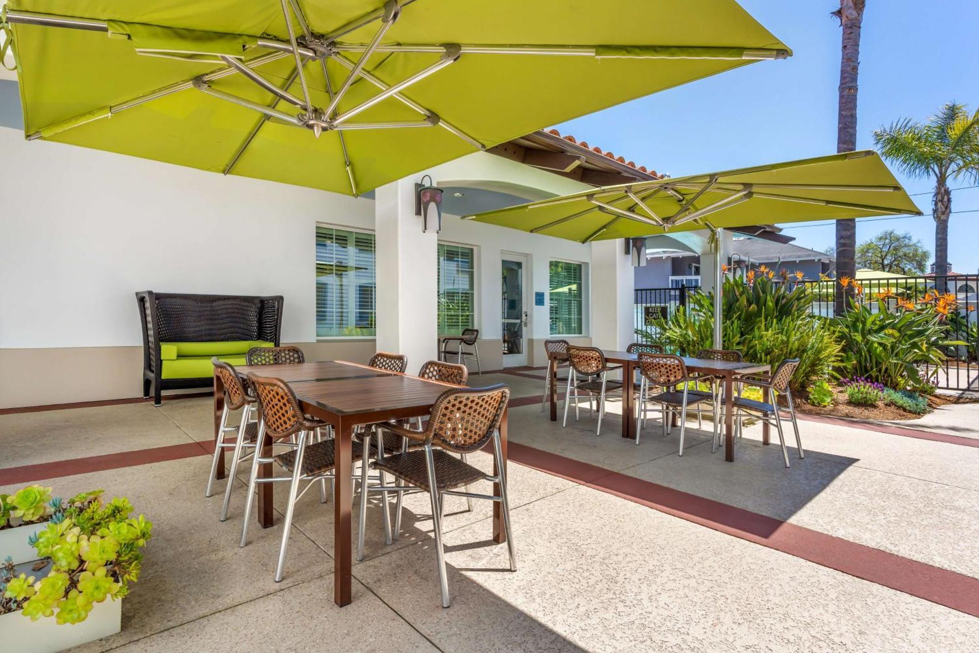 Best Western Plus Capitola By-The-Sea Inn & Suites Esterno foto